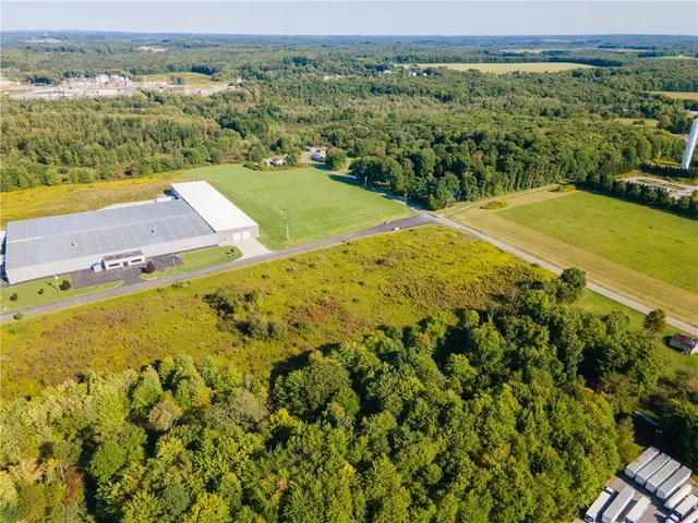 a view of an ocean view