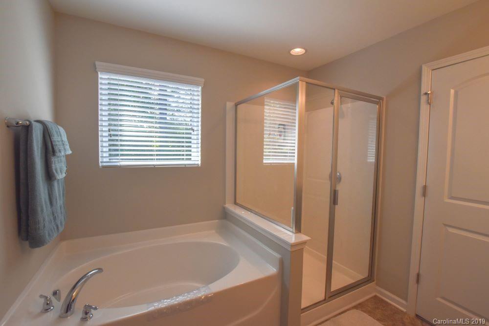 6500 Bluegill Road Charlotte, NC 28216 - Photo 11 of 21 Gallery Image 11