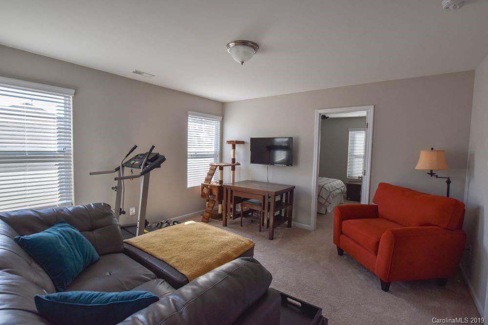 6500 Bluegill Road Charlotte, NC 28216 - Photo 15 of 21 Gallery Image 15