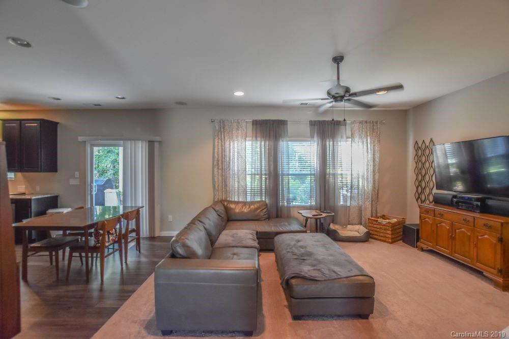 6500 Bluegill Road Charlotte, NC 28216 - Photo 3 of 21 Gallery Image 3