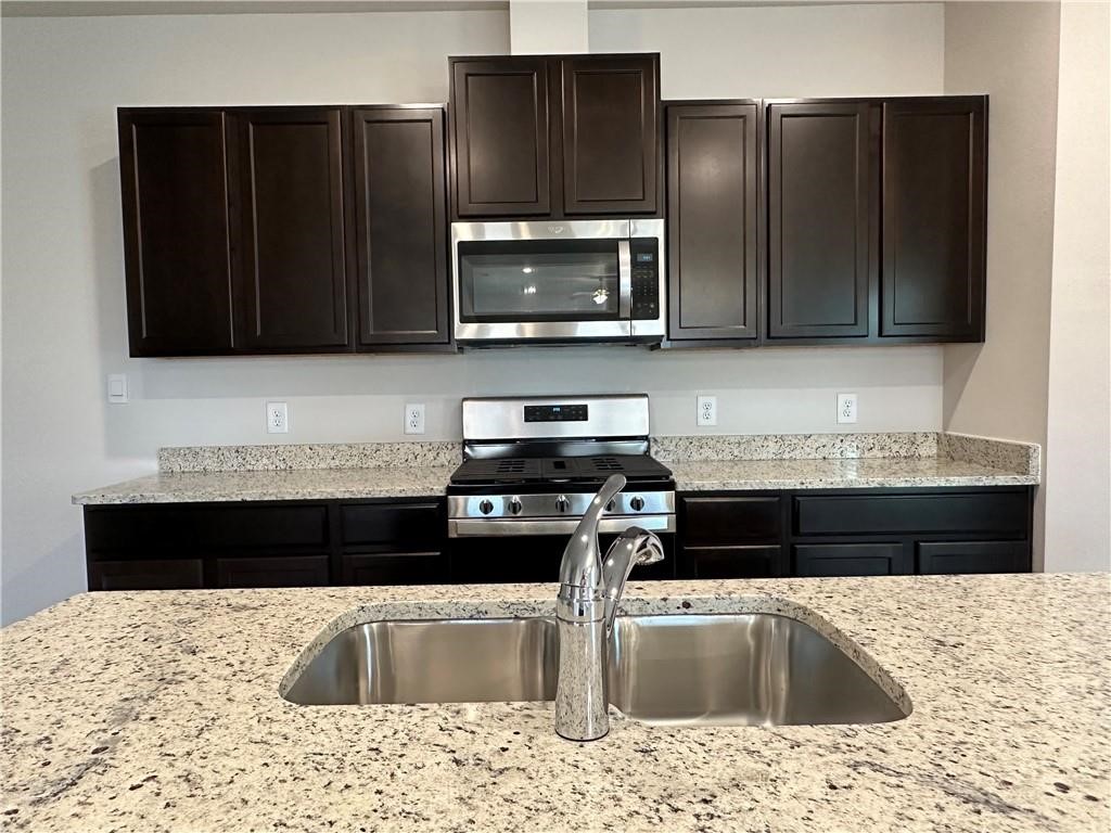 2309 Delightful Lane Corpus Christi, TX 78418 - Photo 13 of 35