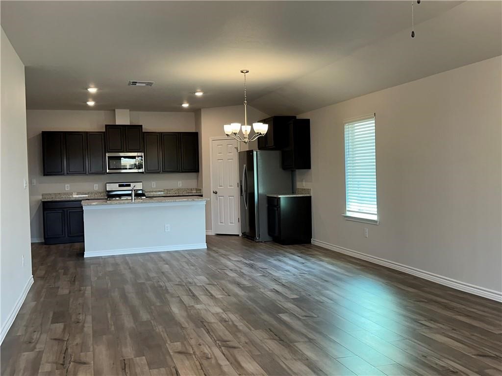 2309 Delightful Lane Corpus Christi, TX 78418 - Photo 5 of 35