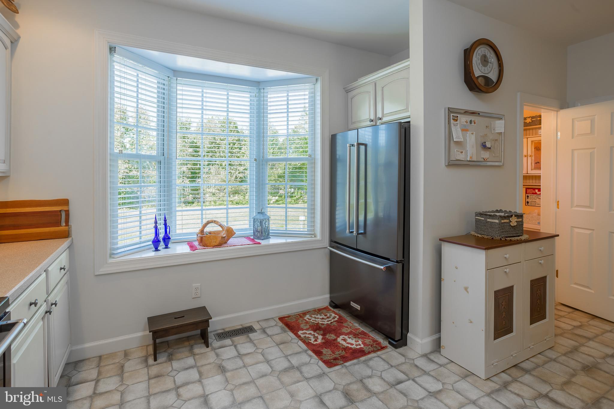 29825 Beach Air Landing Road, Unit 74 Dagsboro, DE 19939 - Photo 17 of 41 KITCHEN MAIN LEVEL