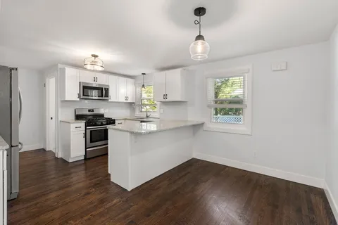 $699,000 | 164 B East Central Street, Unit B, Natick, MA 01760
