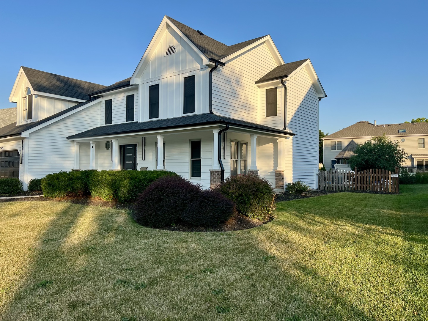 2472 Worthington Drive Aurora, IL 60506 - Photo 25 of 26 a view of a house with a yard