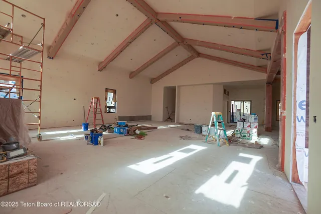 $3,800,000 | 436 Stewart Creek Road, Etna, WY 83118