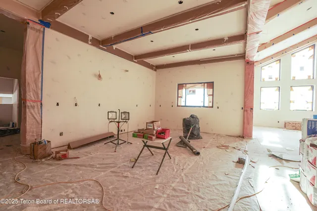 $3,800,000 | 436 Stewart Creek Road, Etna, WY 83118