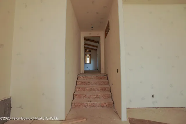 $3,800,000 | 436 Stewart Creek Road, Etna, WY 83118