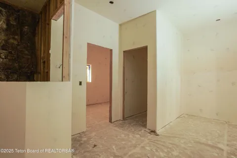 $3,800,000 | 436 Stewart Creek Road, Etna, WY 83118