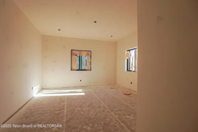 $3,800,000 | 436 Stewart Creek Road, Etna, WY 83118