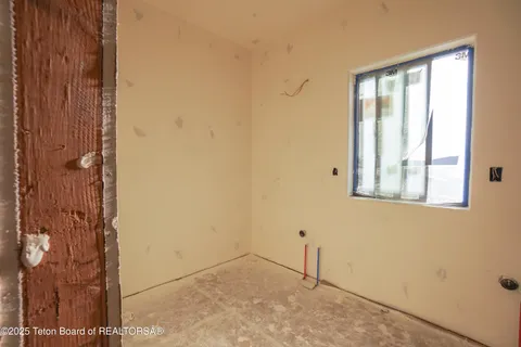 $3,800,000 | 436 Stewart Creek Road, Etna, WY 83118