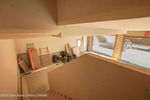 $3,800,000 | 436 Stewart Creek Road, Etna, WY 83118