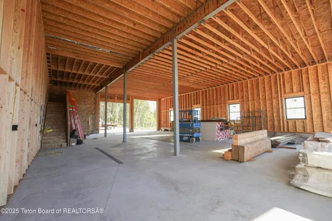 $3,800,000 | 436 Stewart Creek Road, Etna, WY 83118