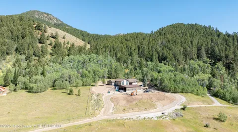 $3,800,000 | 436 Stewart Creek Road, Etna, WY 83118