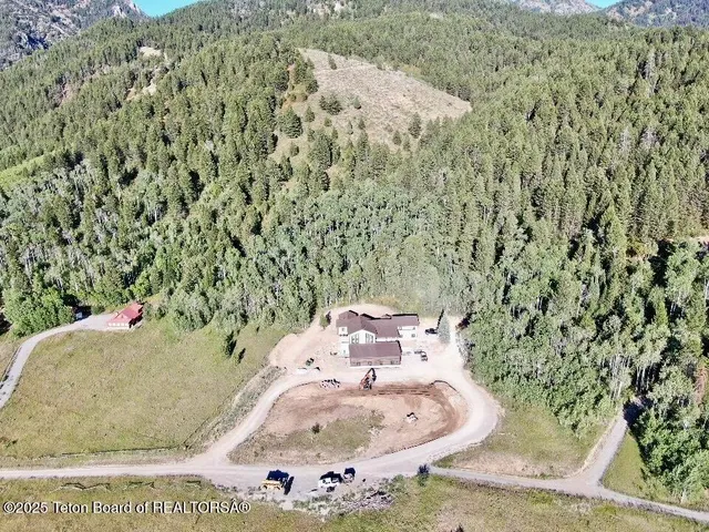 $3,800,000 | 436 Stewart Creek Road, Etna, WY 83118