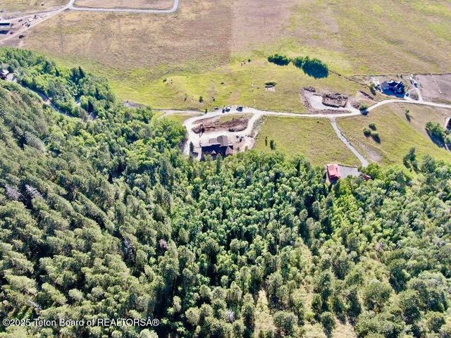 $3,800,000 | 436 Stewart Creek Road, Etna, WY 83118