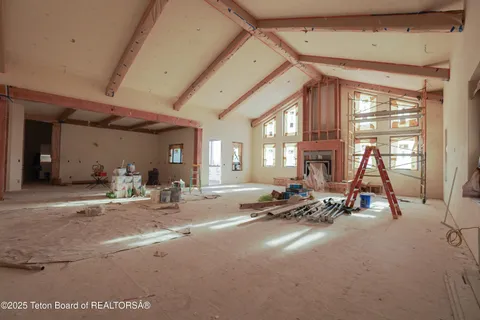 $3,800,000 | 436 Stewart Creek Road, Etna, WY 83118