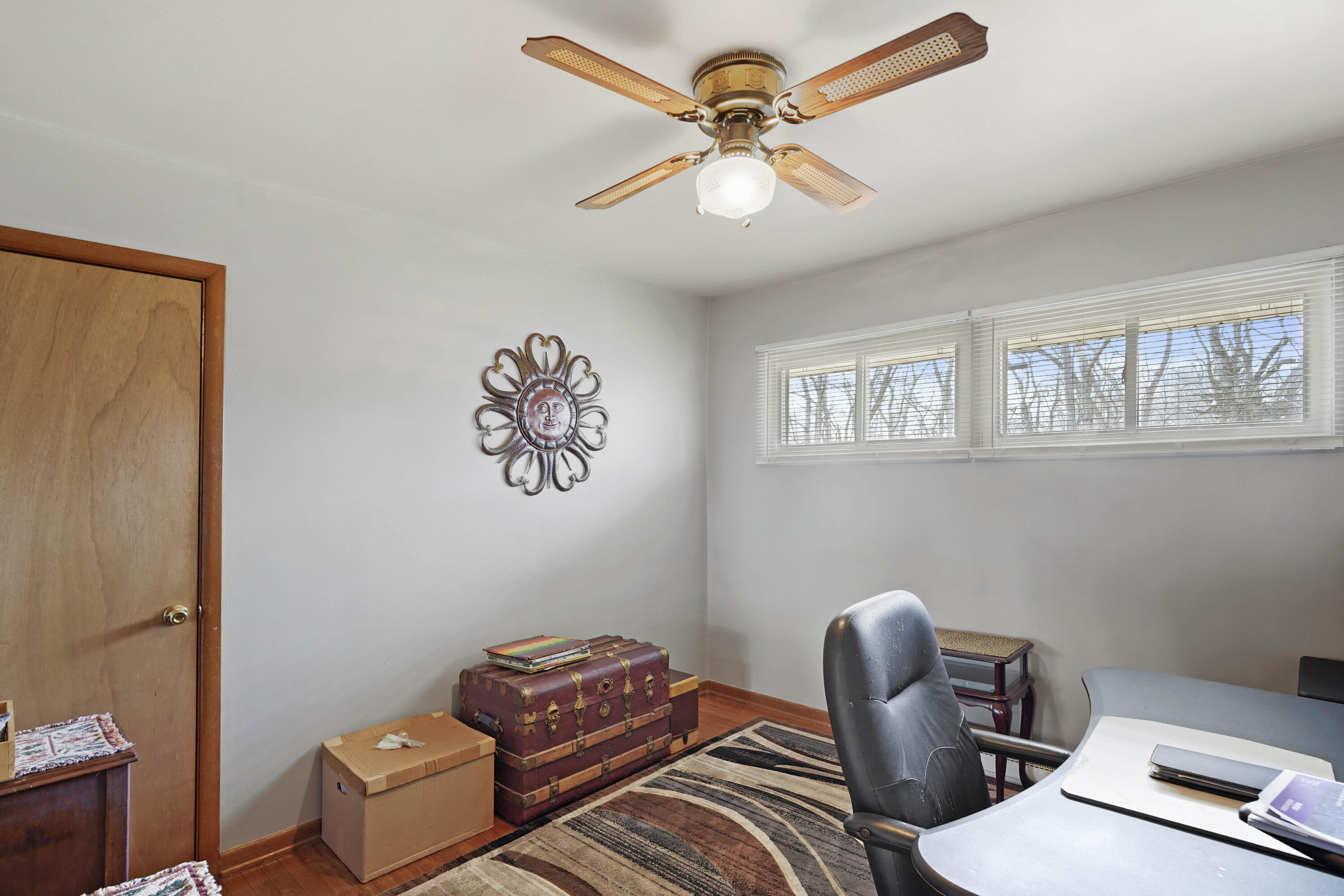 4900 Arthur Street Gary, IN 46408 - Photo 12 of 21 a view of workspace with lounge chair