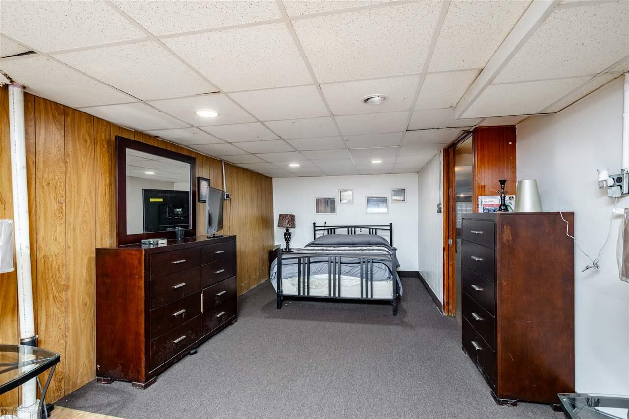 1131 North Renaud Road Grosse Pointe Woods, MI 48236 - Photo 27 of 46
