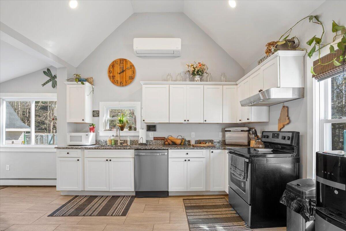 264 Holmes Road Scarborough, ME 04074 - Photo 7 of 41 14-264 Holmes rd Scarborough-04