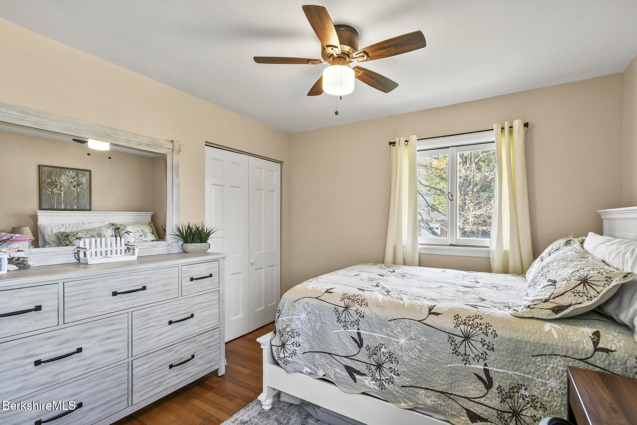 149 Kittredge Road Pittsfield, MA 01201 - Photo 20 of 36 Bedroom 3