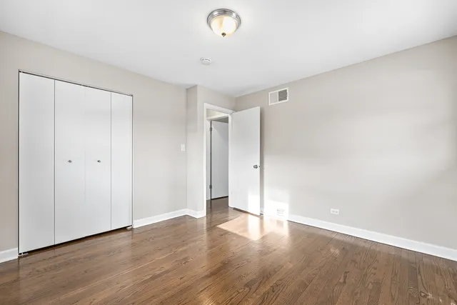 $304,900 | 13601 Loomis Lane, Crestwood, IL 60418