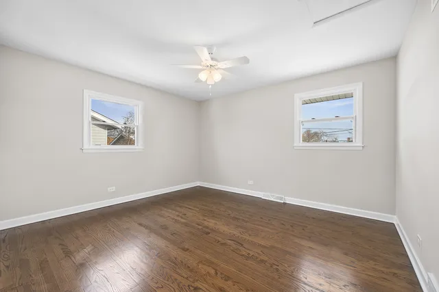 $304,900 | 13601 Loomis Lane, Crestwood, IL 60418