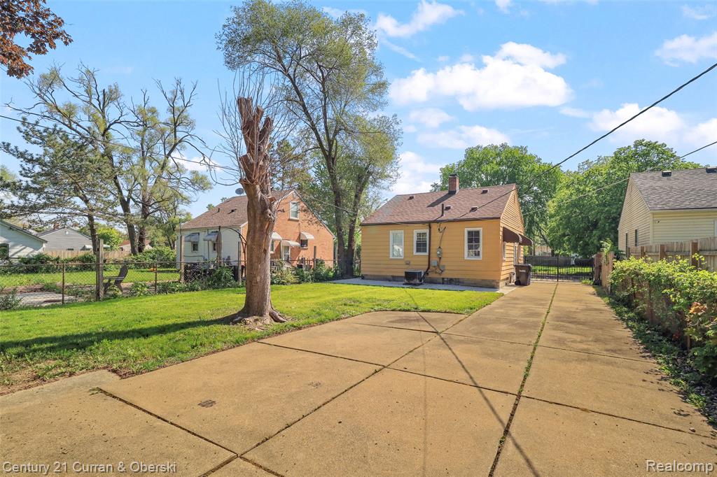 6539 Forrer Street Detroit, MI 48228 - Photo 24 of 29