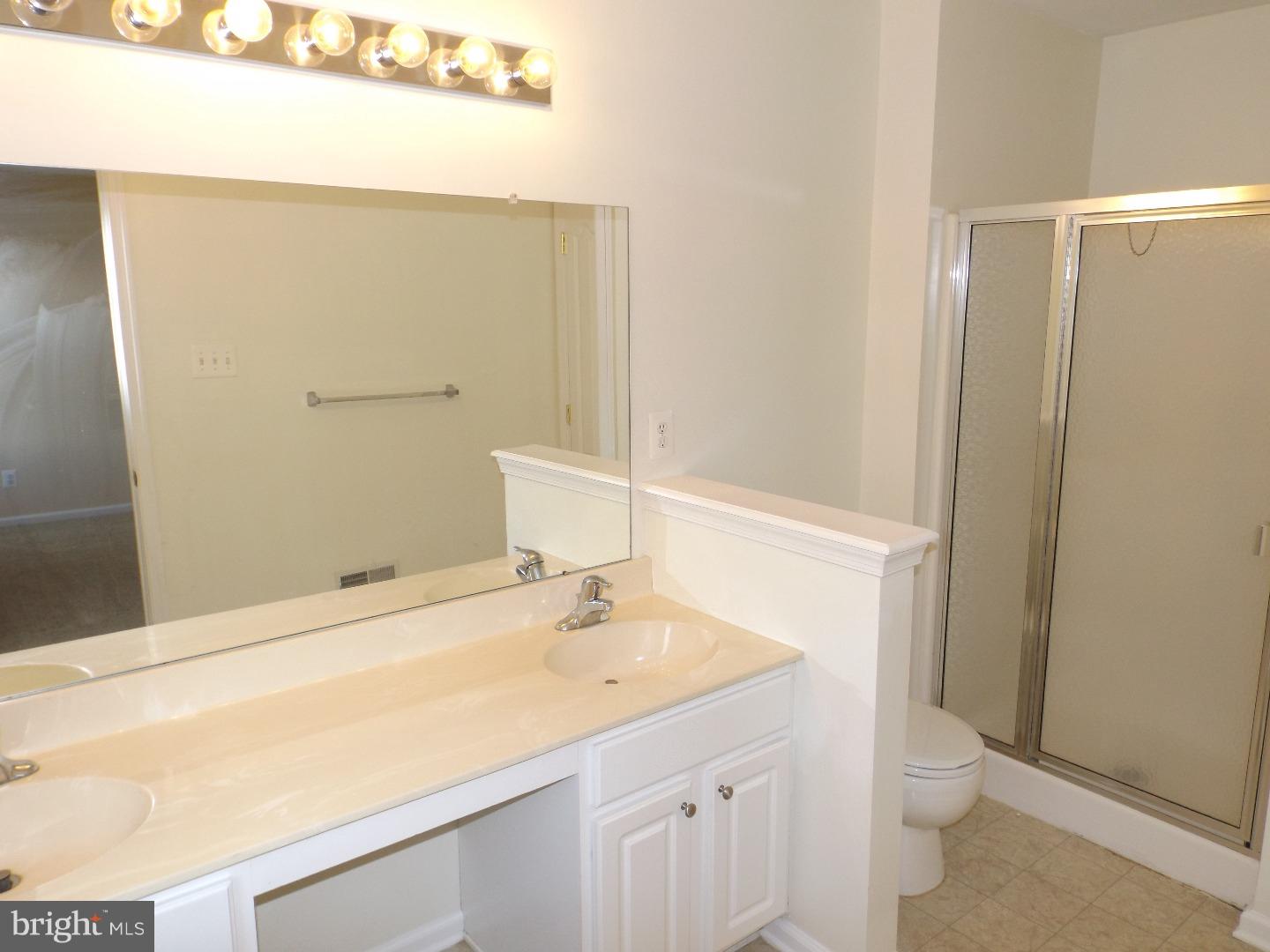 21 Compass Circle Mount Laurel, NJ 08054 - Photo 14 of 25 Master Bathroom