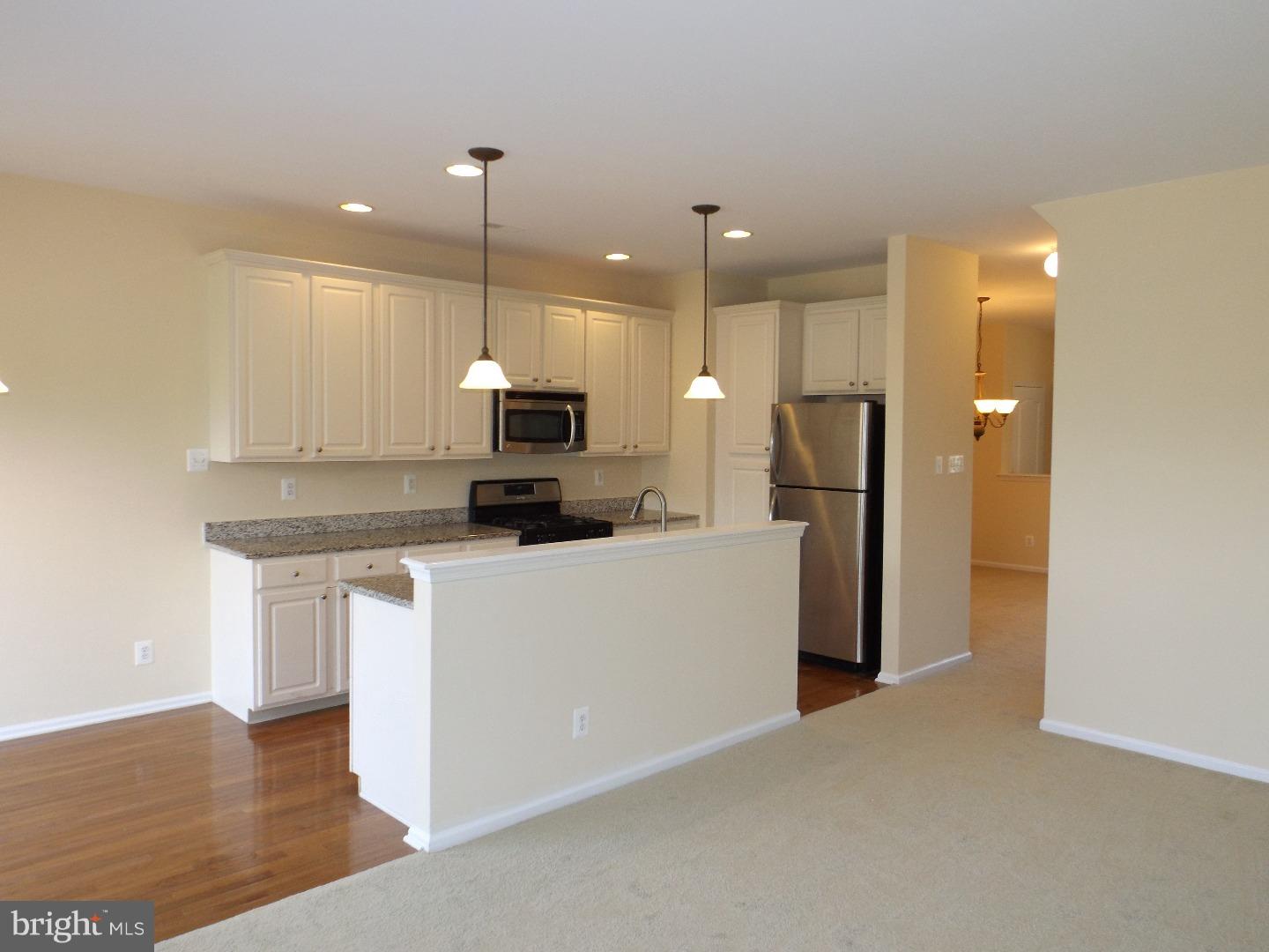 21 Compass Circle Mount Laurel, NJ 08054 - Photo 8 of 25 Gallery Image 8