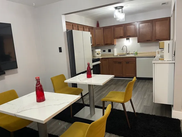 $149,900 | 22453 Pleasant Drive, Unit 13, Richton Park, IL 60471