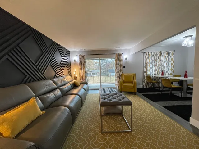 $149,900 | 22453 Pleasant Drive, Unit 13, Richton Park, IL 60471