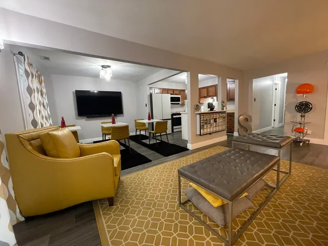 $149,900 | 22453 Pleasant Drive, Unit 13, Richton Park, IL 60471