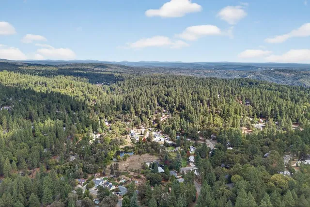 $519,000 | 10514 Alta Sierra Drive, Grass Valley, CA 95949
