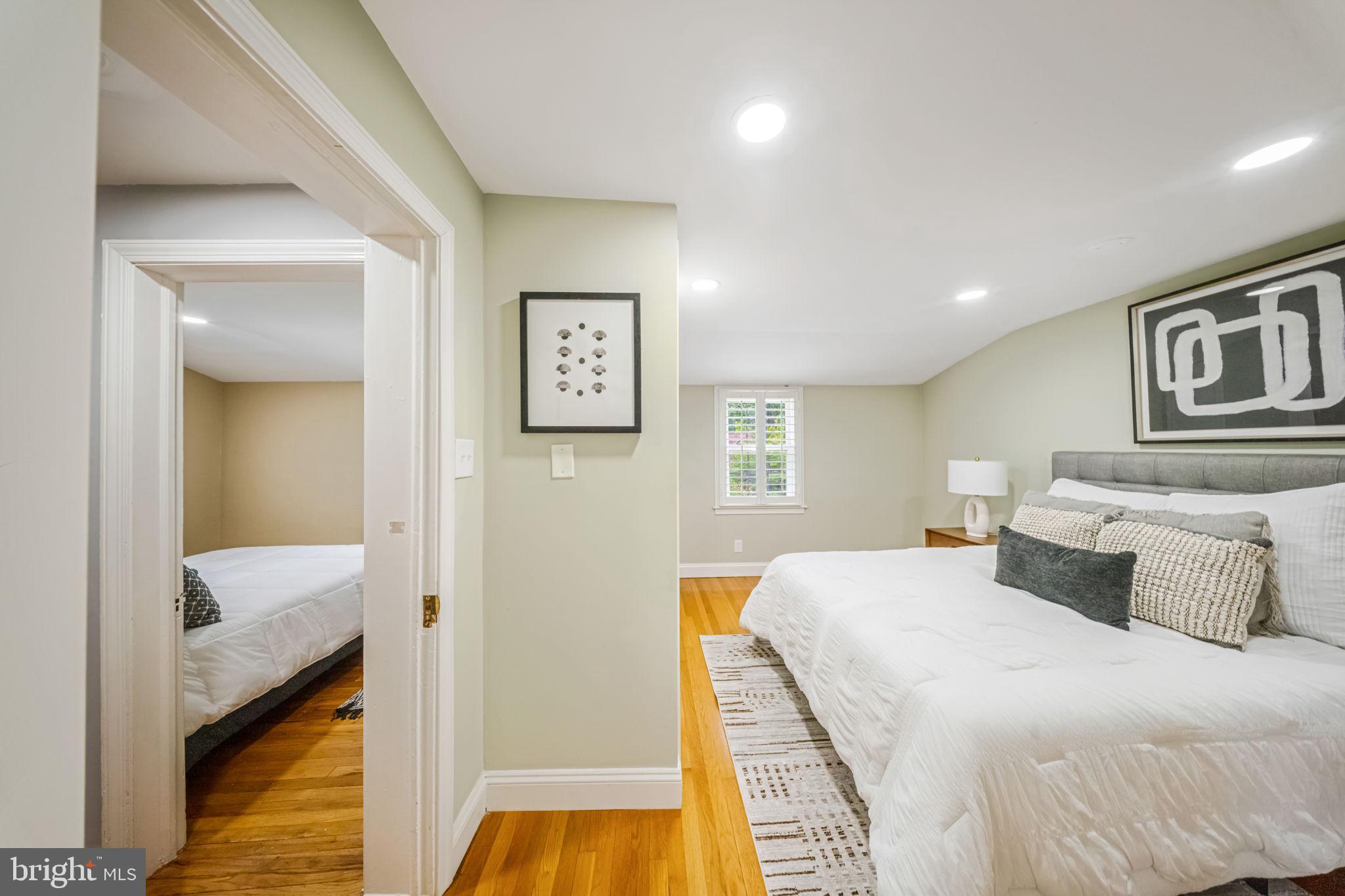 9920 Capitol View Avenue Silver Spring, MD 20910 - Photo 20 of 45