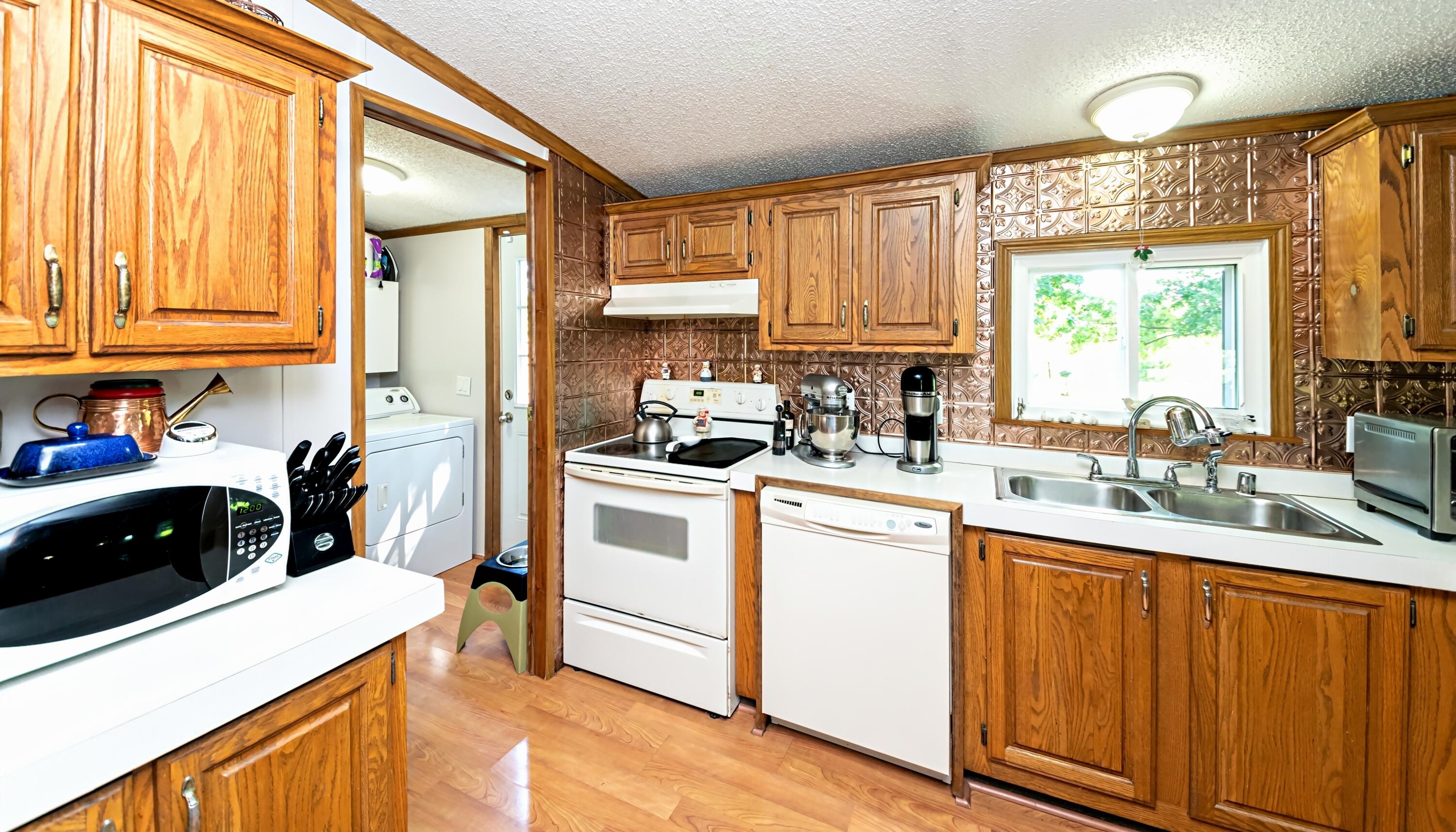 9203 Date Road Baroda, MI 49101 - Photo 11 of 35 DSC02829_