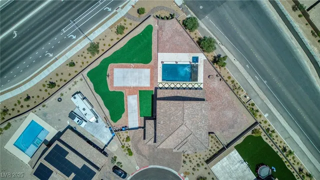 $1,239,999 | 5592 Hickory Tree Street, Las Vegas, NV 89149