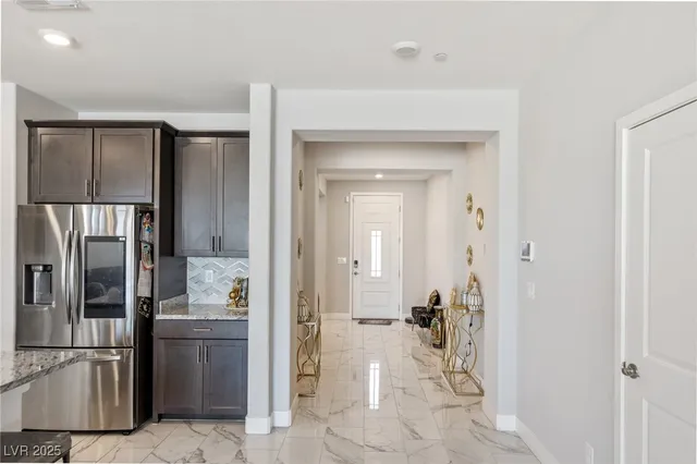 $1,239,999 | 5592 Hickory Tree Street, Las Vegas, NV 89149