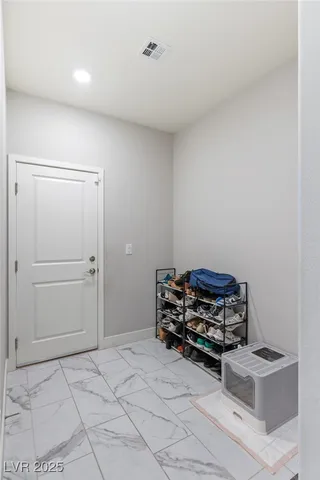 $1,239,999 | 5592 Hickory Tree Street, Las Vegas, NV 89149