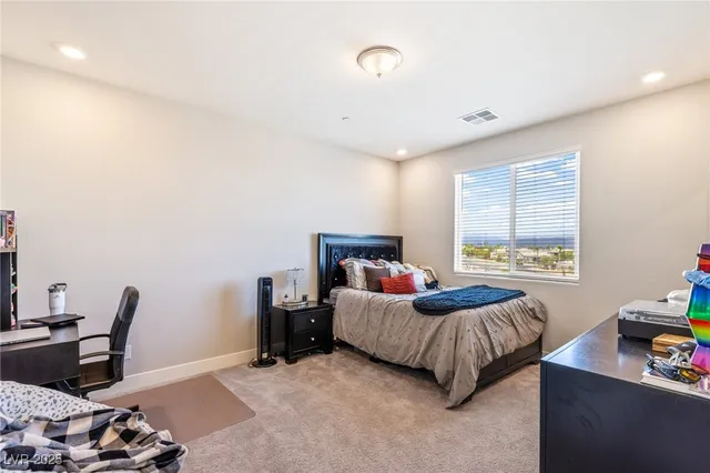 $1,239,999 | 5592 Hickory Tree Street, Las Vegas, NV 89149