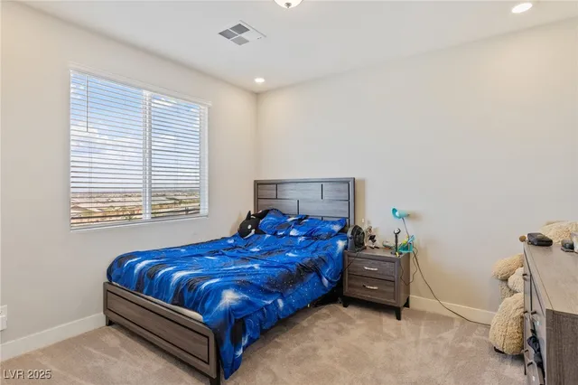 $1,239,999 | 5592 Hickory Tree Street, Las Vegas, NV 89149