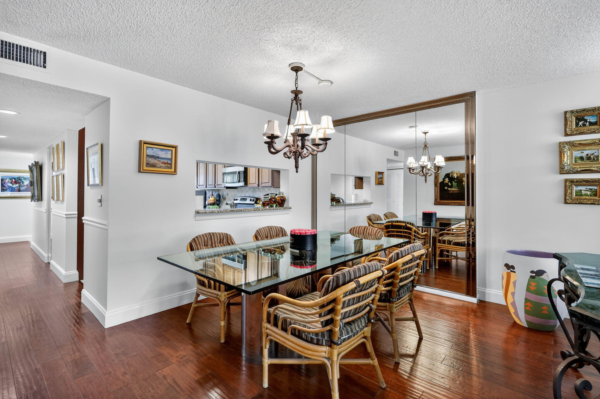 5550 Witney Drive, Unit 101 Delray Beach, FL 33484 - Photo 9 of 32 7-web-or-mls-_82A6969