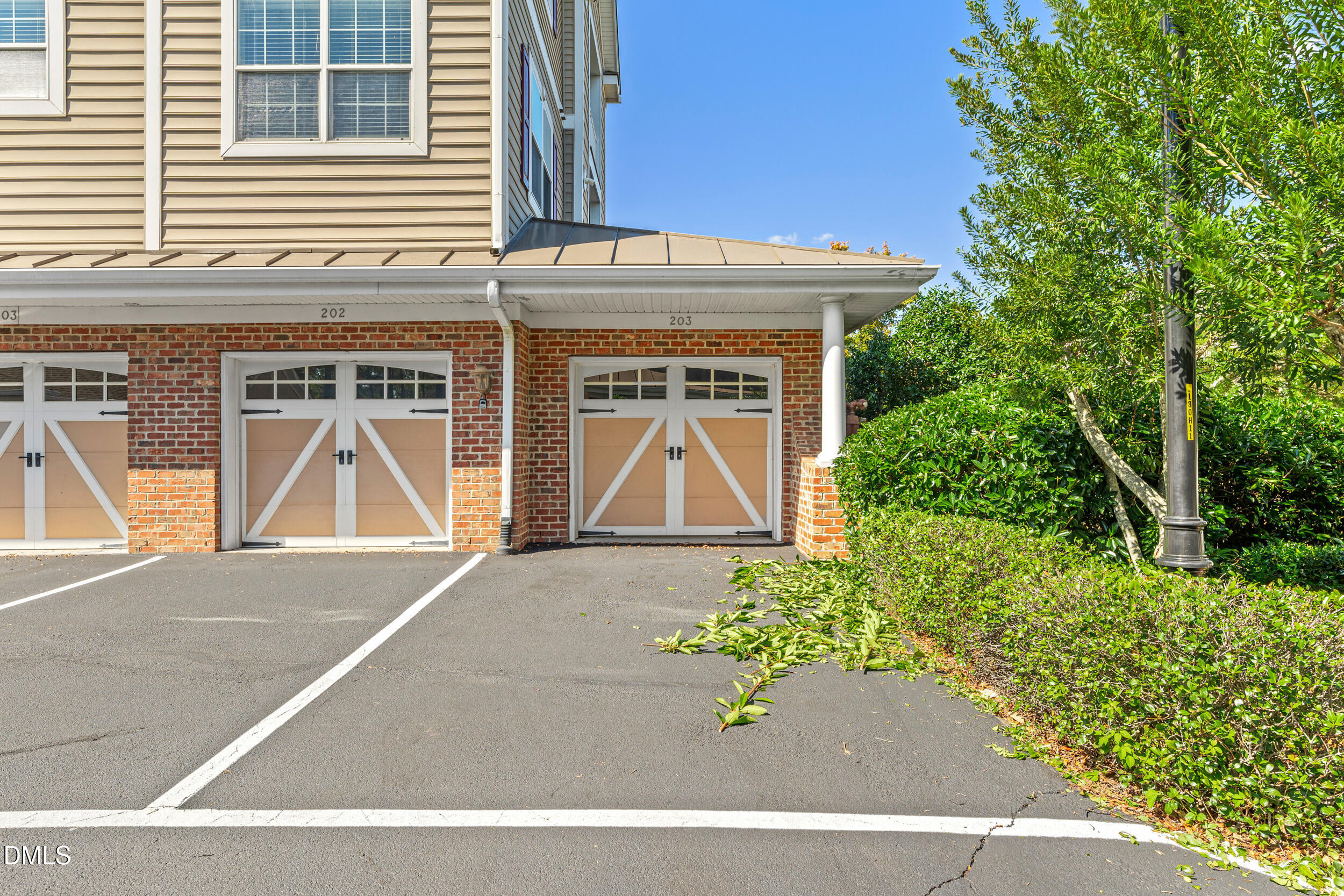 10411 Rosegate Court, Unit 203 Raleigh, NC 27617 - Photo 24 of 27 4 -10411 rosegate ct, exterior