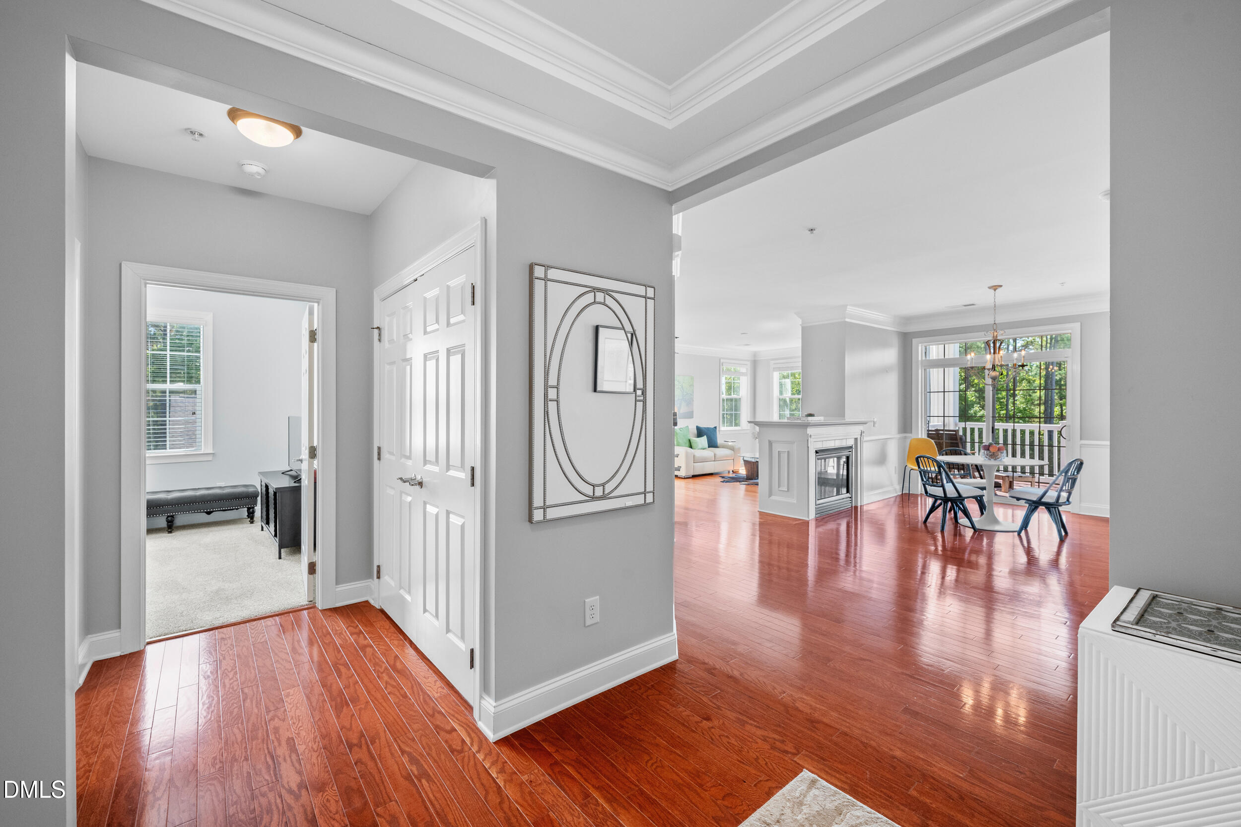 10411 Rosegate Court, Unit 203 Raleigh, NC 27617 - Photo 7 of 27 5 -10411 rosegate ct, interior