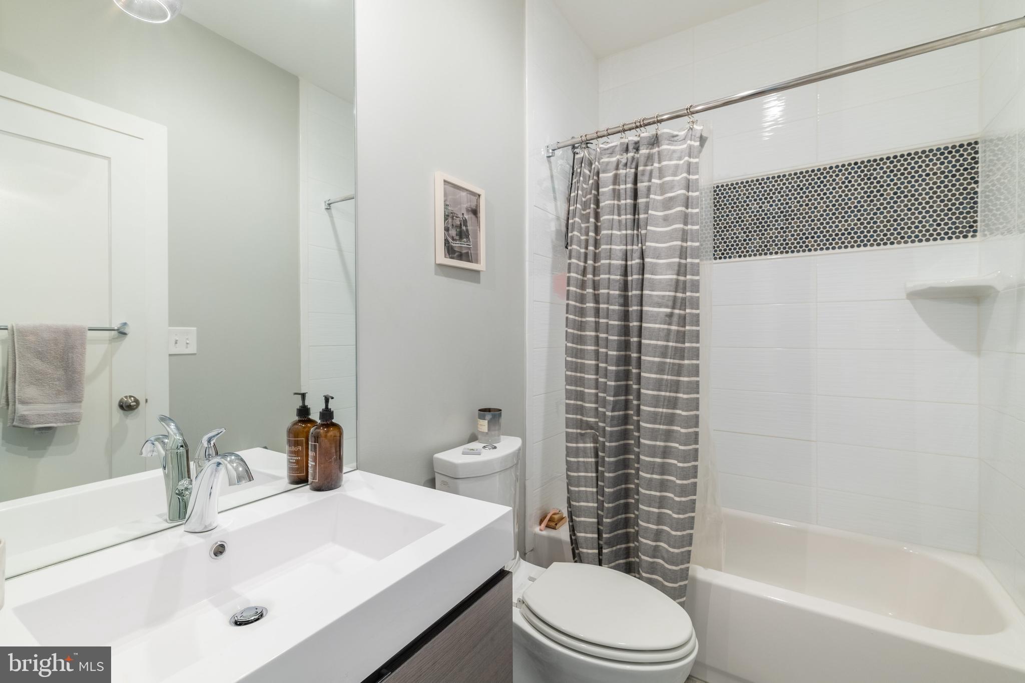 37 Todd Place Northeast, Unit 3 Washington, DC 20002 - Photo 24 of 31