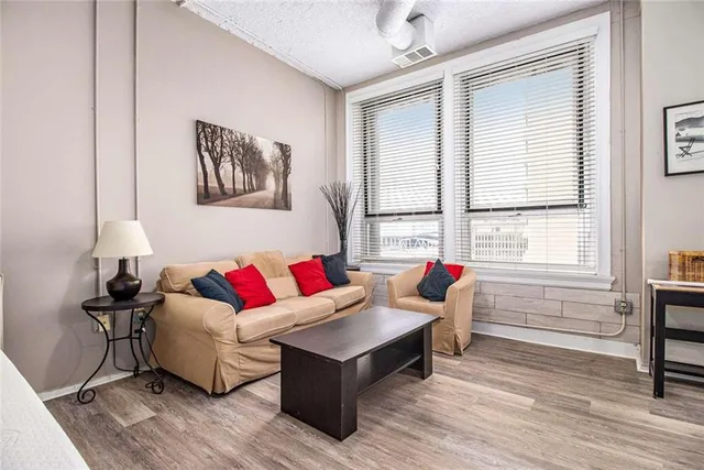 $109,000 | 20 Marietta Street Northwest, Unit 8D, Atlanta, GA 30303