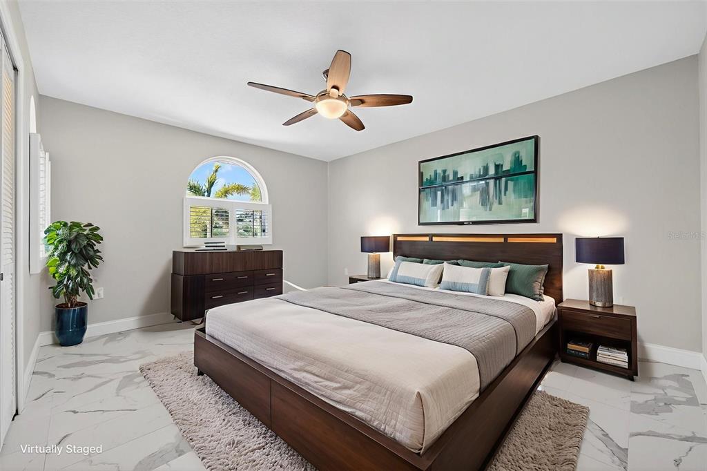 562 Ranger Lane Longboat Key, FL 34228 - Photo 38 of 96