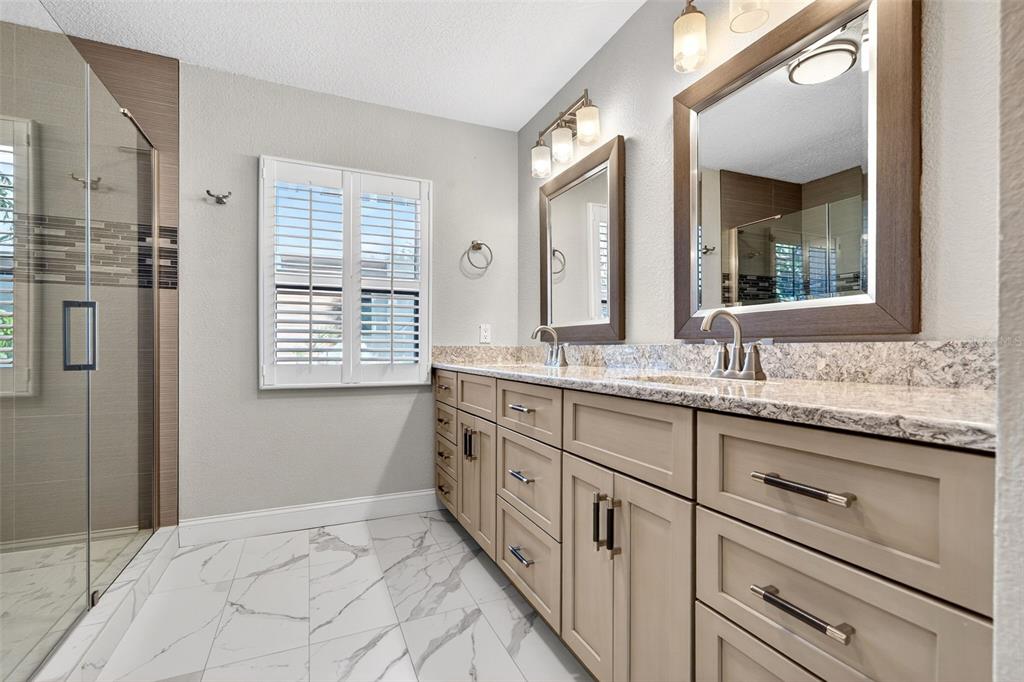 562 Ranger Lane Longboat Key, FL 34228 - Photo 41 of 96