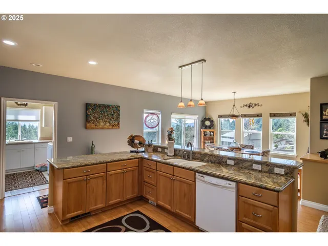 $1,498,000 | 1000 Windy Mountain Lane, Oakland, OR 97462