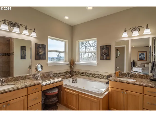 $1,498,000 | 1000 Windy Mountain Lane, Oakland, OR 97462